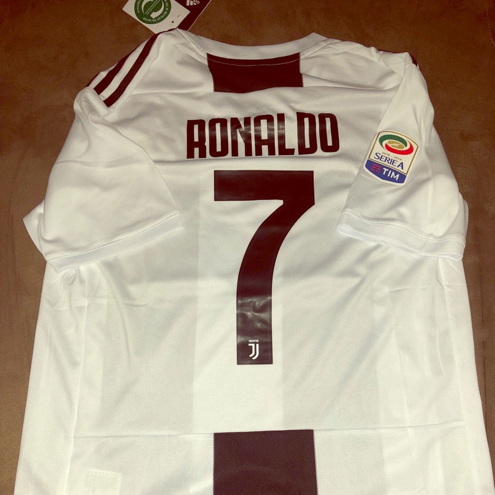 Ronaldo Juventus Jersey size M 2018/19